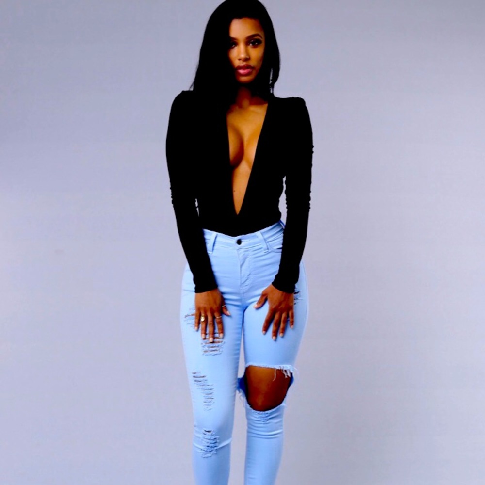 Fashion Nova “On the DL” Bodysuit, size small